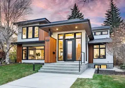 Modern North Glenmore Park Renovation